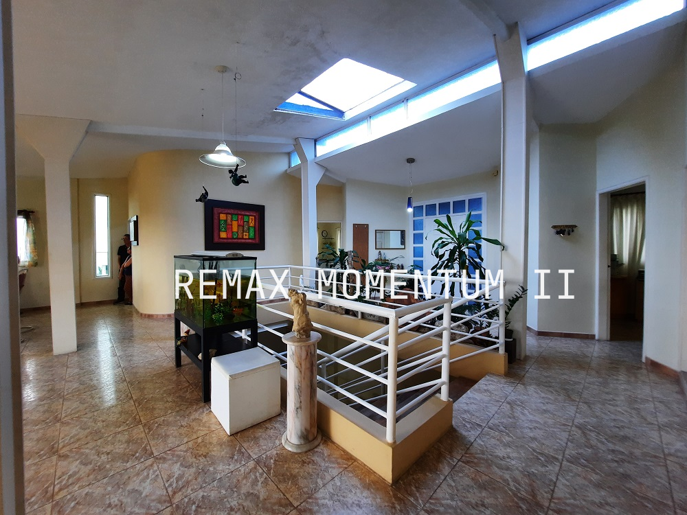 Casa en venta · Baruta, Miranda — foto 3 de 10