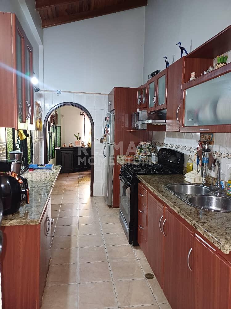 Casa en venta · San Cristóbal, Táchira — foto 4 de 10